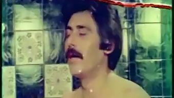 Turkish Girls Show Off Their Big Tits And Kiss In This Video