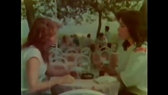 Vintage Turkish Porn Featuring Salaim Day And Azu Okay