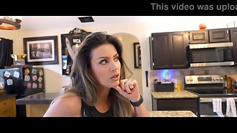 Coco Vandi In Strip Poker With My Sexy Stepmother