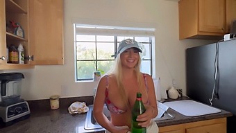 Wife’s Neighbor Seduces Her And Gives Great Blow Job